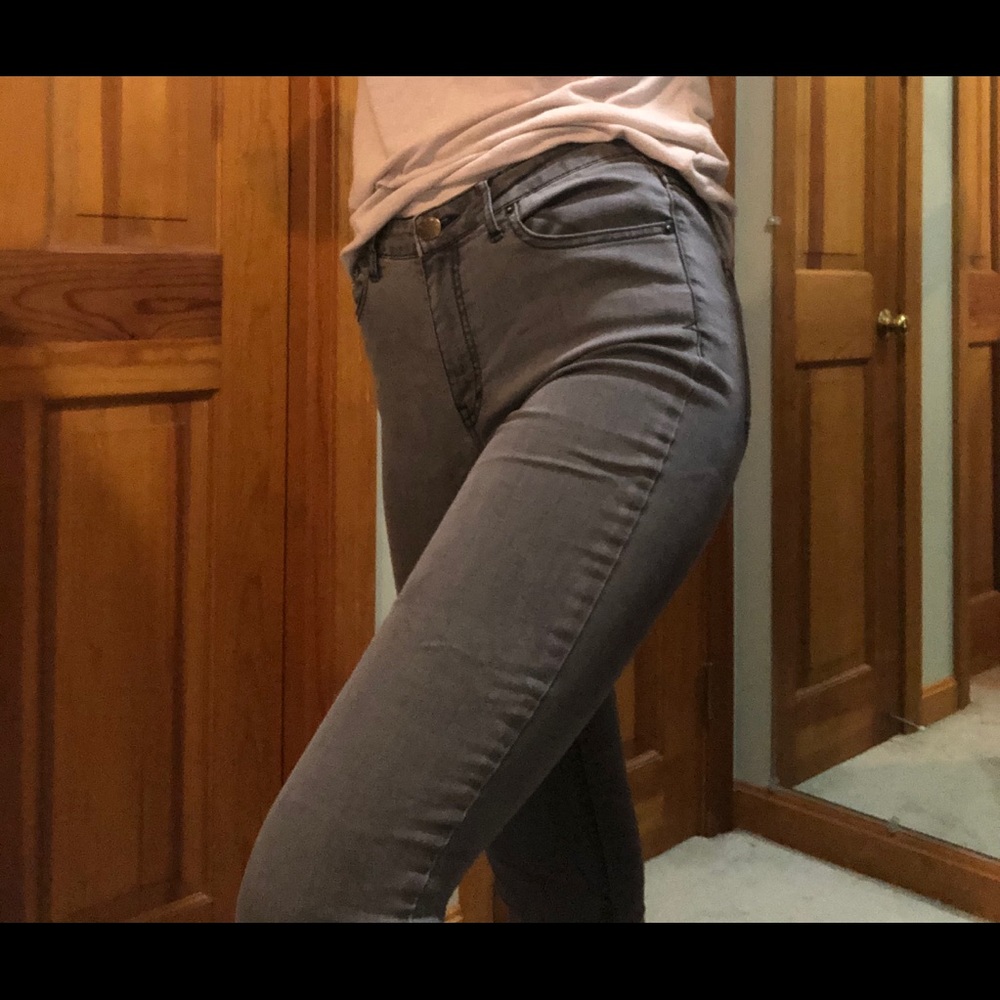 High Waisted Grey Jeggings